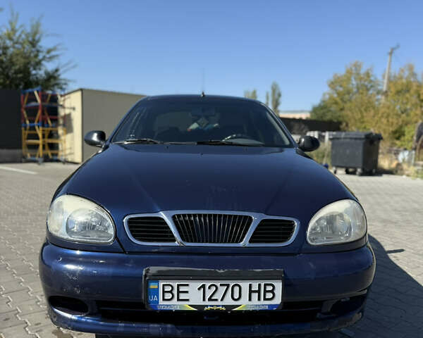Синий Дэу Ланос, объемом двигателя 1.5 л и пробегом 175 тыс. км за 1950 $, фото 3 на Automoto.ua