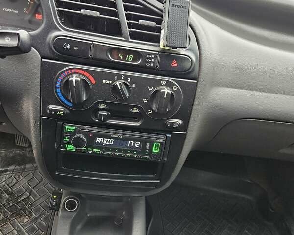 Синій Деу Ланос, об'ємом двигуна 1.5 л та пробігом 260 тис. км за 2200 $, фото 22 на Automoto.ua