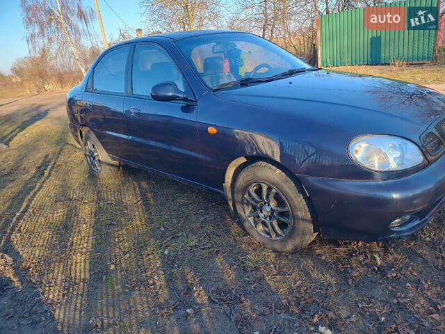 Синій Деу Ланос, об'ємом двигуна 1.5 л та пробігом 320 тис. км за 1999 $, фото 3 на Automoto.ua