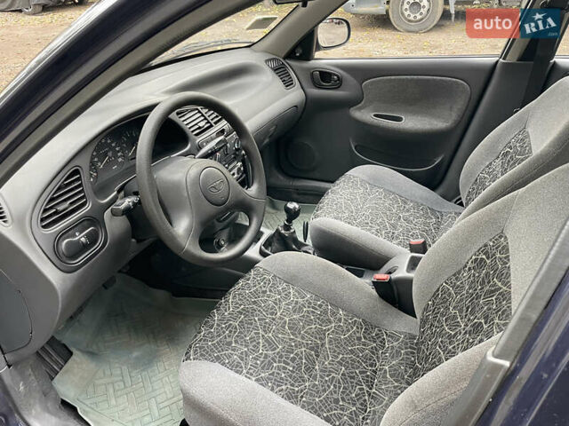 Деу Ланос 2005 у Василькове на Automoto.ua Синій Деу Ланос, об'ємом двигуна 1.5 л та пробігом 140 тис. км за 2650 $, фото 9 на Automoto.ua