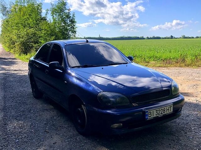 Синий Дэу Ланос, объемом двигателя 1.6 л и пробегом 180 тыс. км за 2850 $, фото 1 на Automoto.ua