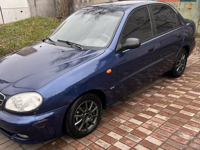 Синій Деу Ланос, об'ємом двигуна 1.5 л та пробігом 224 тис. км за 2100 $, фото 1 на Automoto.ua