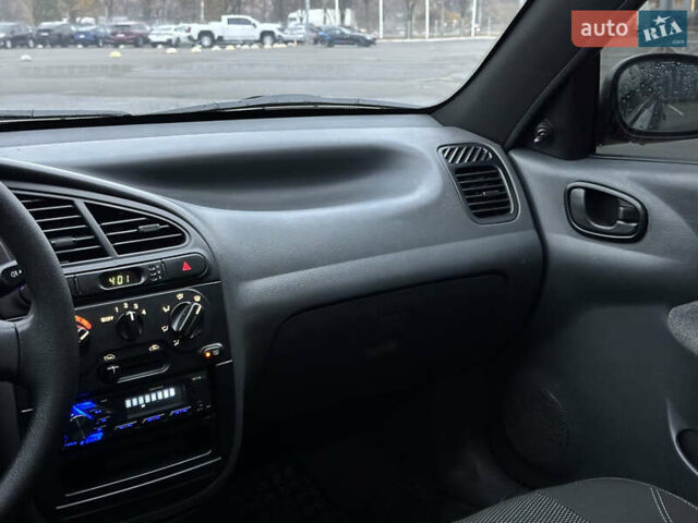 Синій Деу Ланос, об'ємом двигуна 1.5 л та пробігом 238 тис. км за 2700 $, фото 24 на Automoto.ua