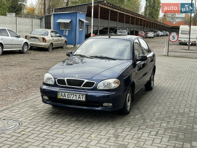 Деу Ланос 2005 у Василькове на Automoto.ua Синій Деу Ланос, об'ємом двигуна 1.5 л та пробігом 140 тис. км за 2650 $, фото 4 на Automoto.ua