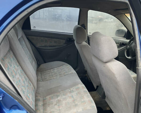 Синий Дэу Ланос, объемом двигателя 1.5 л и пробегом 330 тыс. км за 1399 $, фото 6 на Automoto.ua