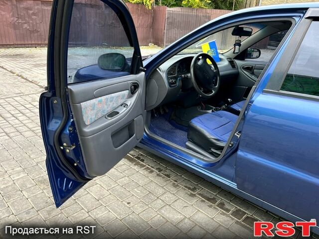 Синий Дэу Ланос, объемом двигателя 1.5 л и пробегом 188 тыс. км за 2850 $, фото 5 на Automoto.ua