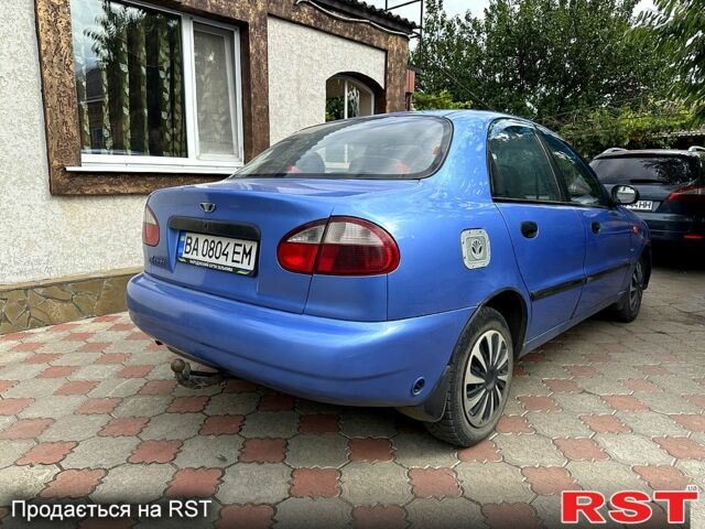 Синий Дэу Ланос, объемом двигателя 1.5 л и пробегом 0 тыс. км за 2400 $, фото 4 на Automoto.ua