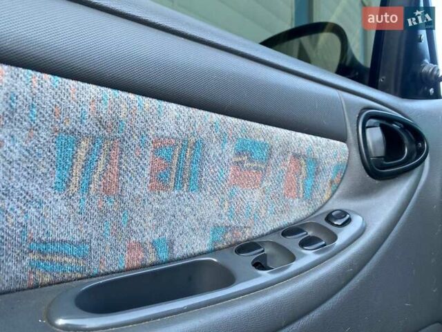 Синий Дэу Ланос, объемом двигателя 1.6 л и пробегом 250 тыс. км за 2900 $, фото 16 на Automoto.ua