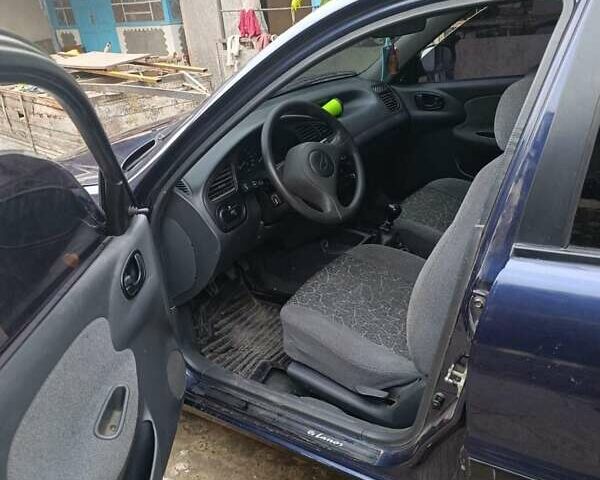 Синий Дэу Ланос, объемом двигателя 1.5 л и пробегом 200 тыс. км за 2200 $, фото 1 на Automoto.ua