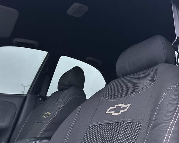 Синій Деу Ланос, об'ємом двигуна 1.5 л та пробігом 238 тис. км за 2700 $, фото 25 на Automoto.ua