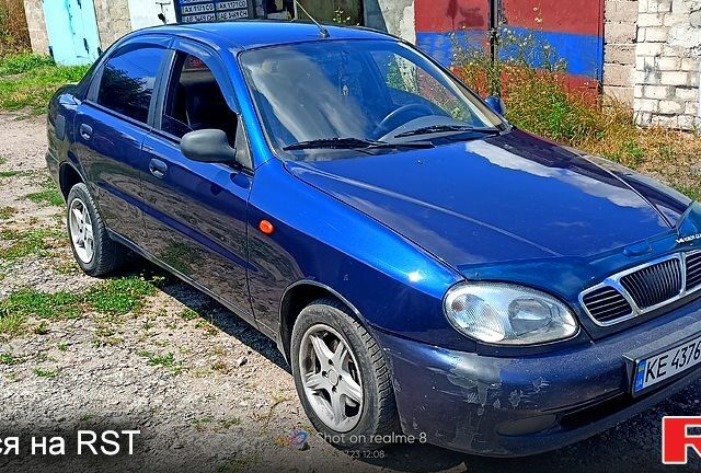 Синий Дэу Ланос, объемом двигателя 1.6 л и пробегом 314 тыс. км за 2700 $, фото 5 на Automoto.ua
