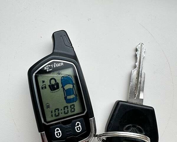 Синий Дэу Ланос, объемом двигателя 1.5 л и пробегом 200 тыс. км за 3500 $, фото 13 на Automoto.ua