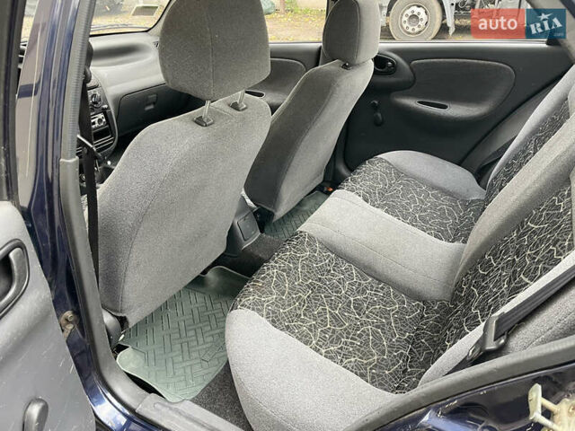 Деу Ланос 2005 у Василькове на Automoto.ua Синій Деу Ланос, об'ємом двигуна 1.5 л та пробігом 140 тис. км за 2650 $, фото 11 на Automoto.ua