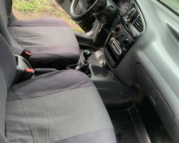 Синий Дэу Ланос, объемом двигателя 1.5 л и пробегом 257 тыс. км за 2000 $, фото 18 на Automoto.ua