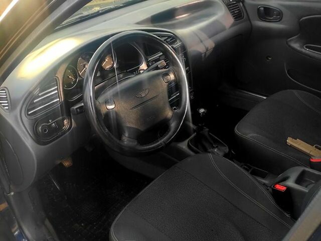 Дэу Ланос 2005 в Раздельной на Automoto.ua Синий Дэу Ланос, объемом двигателя 1.5 л и пробегом 200 тыс. км за 1350 $, фото 2 на Automoto.ua