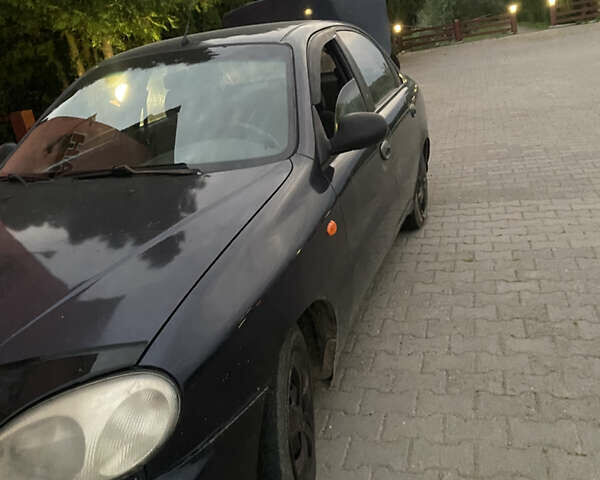 Синий Дэу Ланос, объемом двигателя 0 л и пробегом 200 тыс. км за 1300 $, фото 1 на Automoto.ua
