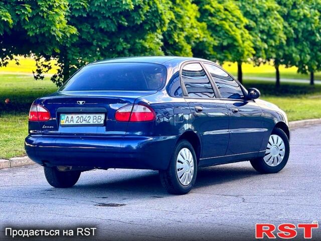 Синий Дэу Ланос, объемом двигателя 1.5 л и пробегом 193 тыс. км за 2000 $, фото 3 на Automoto.ua