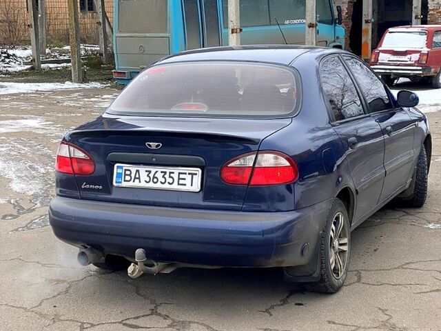 Синий Дэу Ланос, объемом двигателя 1.5 л и пробегом 200 тыс. км за 2700 $, фото 4 на Automoto.ua