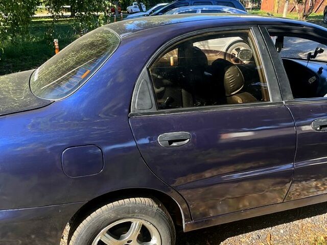 Синий Дэу Ланос, объемом двигателя 1.5 л и пробегом 190 тыс. км за 1640 $, фото 1 на Automoto.ua