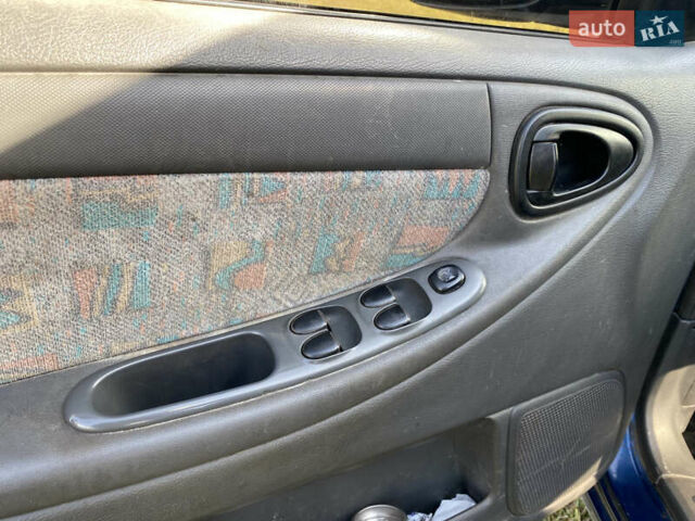 Деу Ланос 2005 у Полтаві на Automoto.ua Синій Деу Ланос, об'ємом двигуна 1.6 л та пробігом 2 тис. км за 2800 $, фото 5 на Automoto.ua