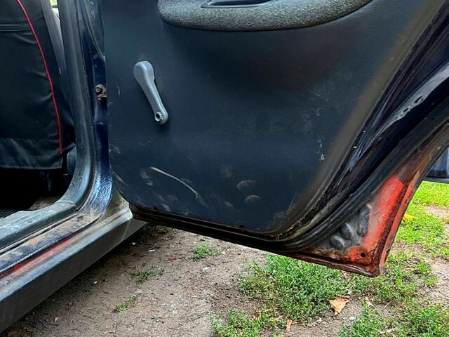 Синий Дэу Ланос, объемом двигателя 1.5 л и пробегом 250 тыс. км за 1000 $, фото 4 на Automoto.ua