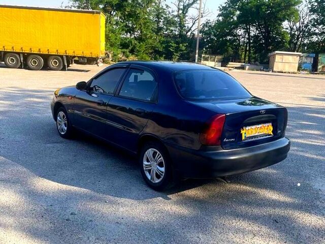 Синий Дэу Ланос, объемом двигателя 1.5 л и пробегом 220 тыс. км за 1900 $, фото 3 на Automoto.ua