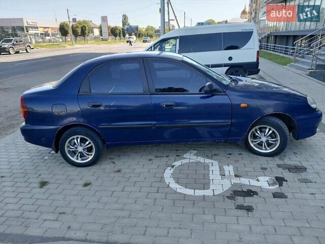 Синий Дэу Ланос, объемом двигателя 1.5 л и пробегом 301 тыс. км за 2450 $, фото 4 на Automoto.ua
