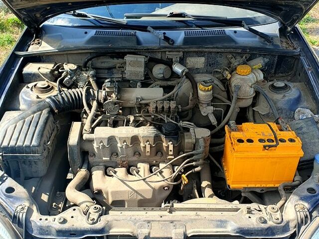 Синій Деу Ланос, об'ємом двигуна 1.5 л та пробігом 300 тис. км за 1250 $, фото 8 на Automoto.ua