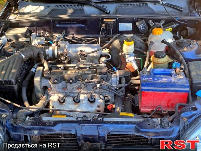 Синий Дэу Ланос, объемом двигателя 1.5 л и пробегом 0 тыс. км за 1900 $, фото 2 на Automoto.ua