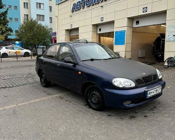 Синий Дэу Ланос, объемом двигателя 1.5 л и пробегом 270 тыс. км за 2150 $, фото 3 на Automoto.ua