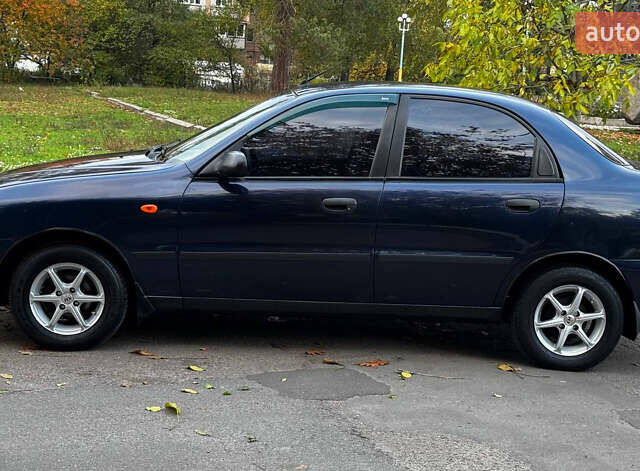 Синий Дэу Ланос, объемом двигателя 1.45 л и пробегом 211 тыс. км за 2600 $, фото 3 на Automoto.ua