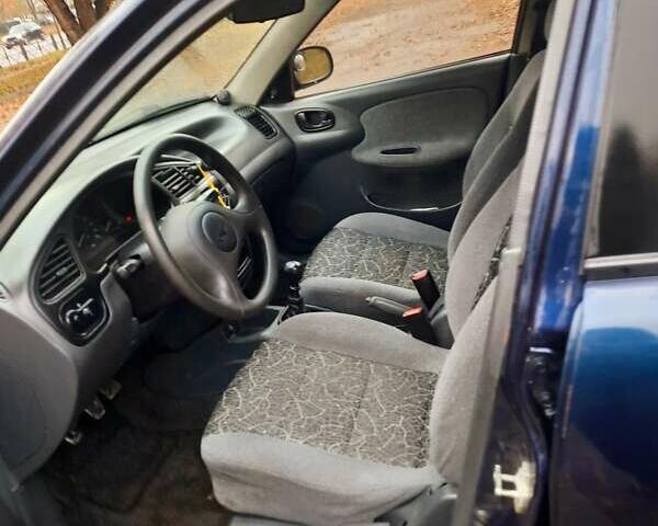 Синій Деу Ланос, об'ємом двигуна 1.5 л та пробігом 139 тис. км за 2200 $, фото 3 на Automoto.ua