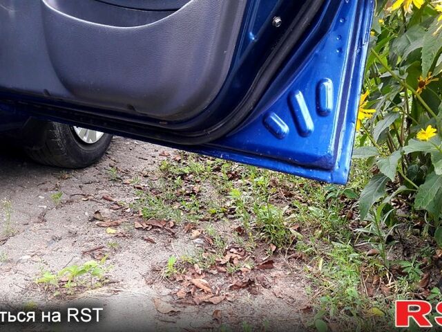 Синий Дэу Ланос, объемом двигателя 1.5 л и пробегом 280 тыс. км за 2600 $, фото 5 на Automoto.ua