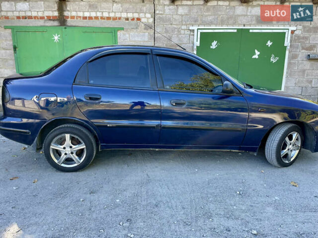 Синий Дэу Ланос, объемом двигателя 1.5 л и пробегом 235 тыс. км за 2400 $, фото 3 на Automoto.ua