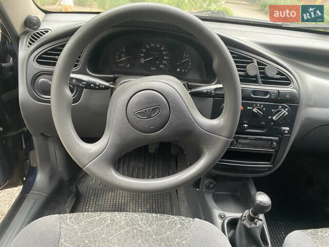 Синий Дэу Ланос, объемом двигателя 1.5 л и пробегом 191 тыс. км за 2100 $, фото 6 на Automoto.ua