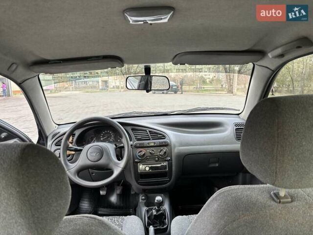 Синий Дэу Ланос, объемом двигателя 1.5 л и пробегом 235 тыс. км за 2350 $, фото 4 на Automoto.ua