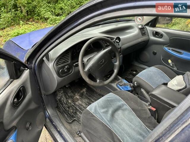 Синий Дэу Ланос, объемом двигателя 1.5 л и пробегом 263 тыс. км за 1200 $, фото 3 на Automoto.ua