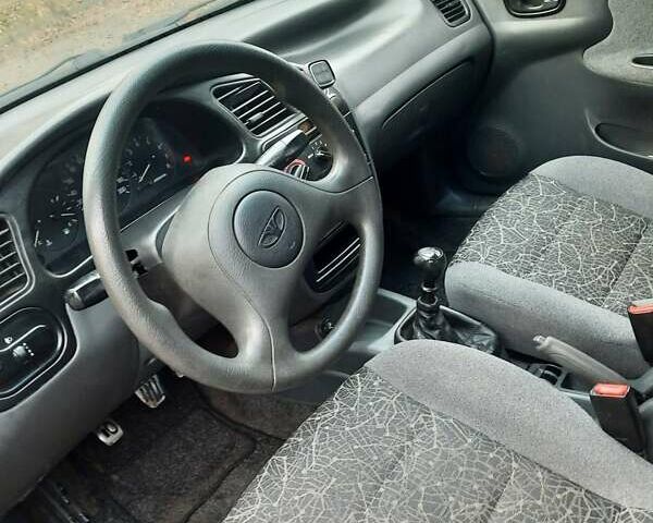 Синій Деу Ланос, об'ємом двигуна 1.5 л та пробігом 139 тис. км за 2200 $, фото 5 на Automoto.ua