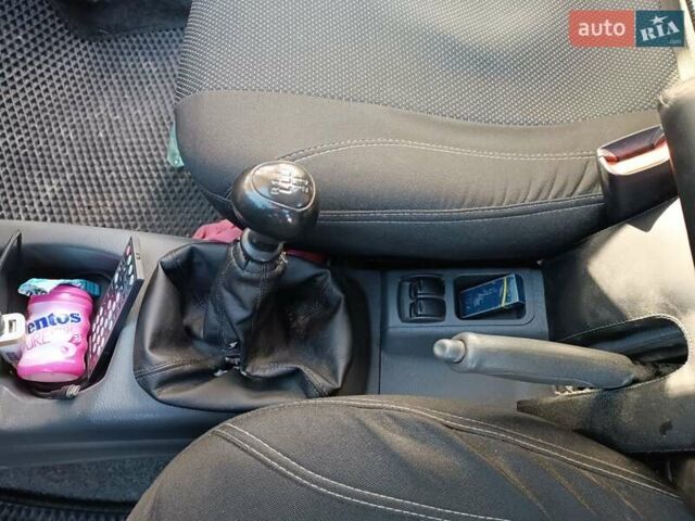 Дэу Ланос 2006 в Белой Церкве на Automoto.ua Синий Дэу Ланос, объемом двигателя 1.5 л и пробегом 270 тыс. км за 1700 $, фото 6 на Automoto.ua