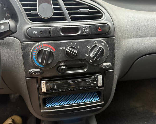 Деу Ланос 2006 у Києві на Automoto.ua Синій Деу Ланос, об'ємом двигуна 1.5 л та пробігом 240 тис. км за 1300 $, фото 1 на Automoto.ua