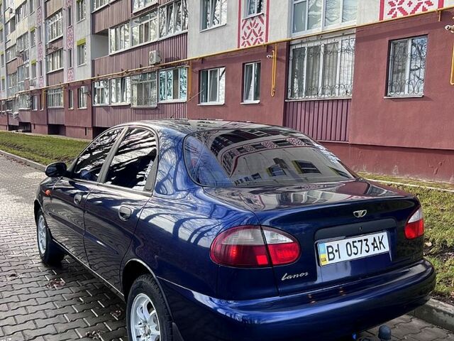 Синий Дэу Ланос, объемом двигателя 1.5 л и пробегом 130 тыс. км за 3300 $, фото 4 на Automoto.ua