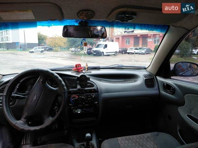 Синій Деу Ланос, об'ємом двигуна 1.5 л та пробігом 301 тис. км за 2650 $, фото 3 на Automoto.ua