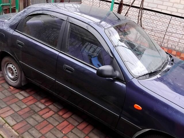Синий Дэу Ланос, объемом двигателя 1.5 л и пробегом 0 тыс. км за 2000 $, фото 2 на Automoto.ua