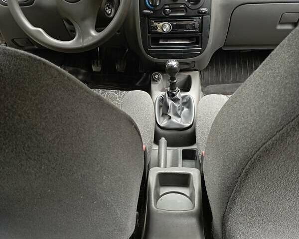 Синій Деу Ланос, об'ємом двигуна 1.5 л та пробігом 153 тис. км за 2700 $, фото 4 на Automoto.ua