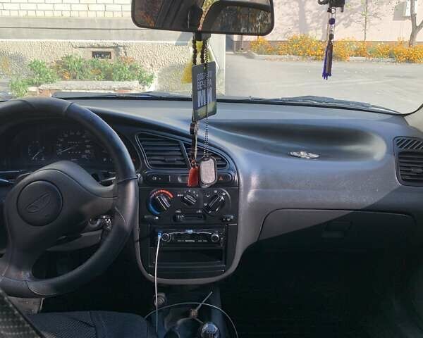 Синий Дэу Ланос, объемом двигателя 1.5 л и пробегом 200 тыс. км за 2800 $, фото 1 на Automoto.ua