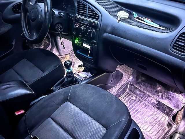 Синій Деу Ланос, об'ємом двигуна 1.4 л та пробігом 200 тис. км за 1999 $, фото 7 на Automoto.ua