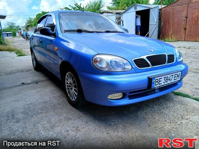 Синий Дэу Ланос, объемом двигателя 1.5 л и пробегом 195 тыс. км за 3200 $, фото 1 на Automoto.ua