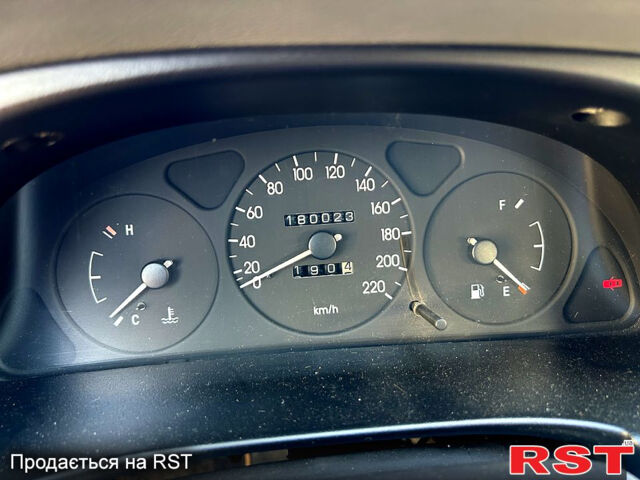 Синий Дэу Ланос, объемом двигателя 1.5 л и пробегом 180 тыс. км за 2800 $, фото 9 на Automoto.ua