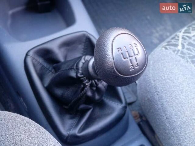 Синий Дэу Ланос, объемом двигателя 1.4 л и пробегом 201 тыс. км за 2000 $, фото 16 на Automoto.ua