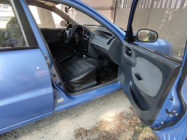 Синий Дэу Ланос, объемом двигателя 0 л и пробегом 2 тыс. км за 1400 $, фото 4 на Automoto.ua